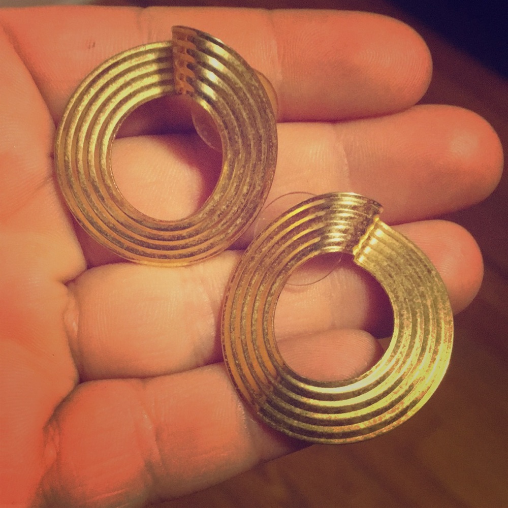 Vintage 80’s earnings